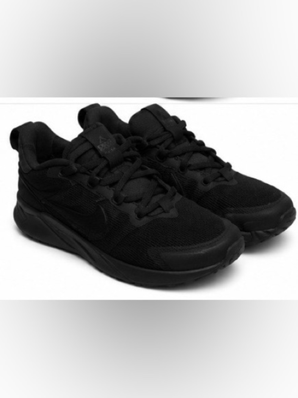 Nike Kids All-Black Lightweight Sneakers